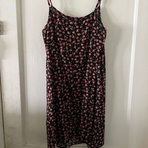 🍄 Wildfable Rose Spaghetti Strap Dress Medium